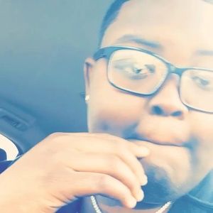 Meet your Posher, Deandre